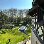 Le Manoir Du Val Βίλα *