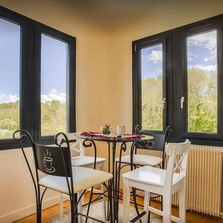 ヴィラ Le Manoir Du Val