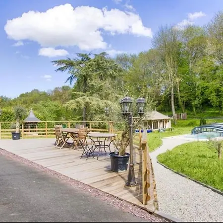 Le Manoir Du Val *