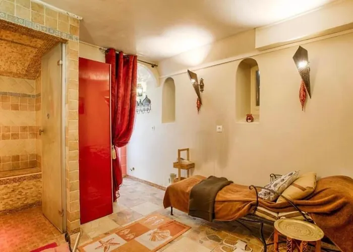 Le Manoir Du Val Villa *